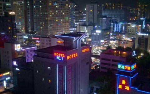 酒店：城市功能与服务品质的重要载体
